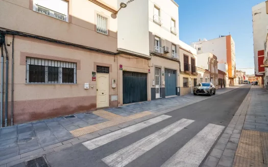 Local en los Molinos Almería para Garaje, Almacén o Vivienda004